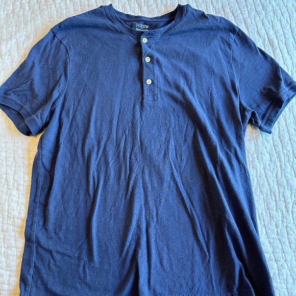 J. Crew Men’s Slub Cotton Short Sleeve Henley T-Shirt - Size L - Blue - Picture 2 of 4